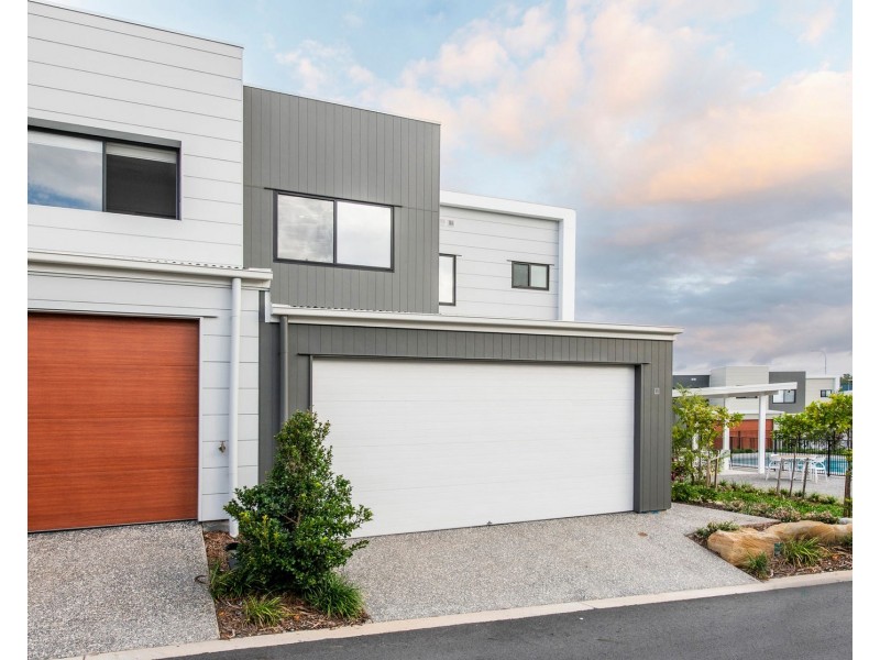 23/4 Harmony Street, Pimpama QLD 4209