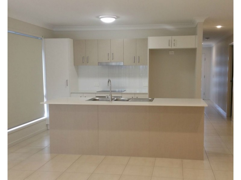 27 Spica Crescent, Coomera QLD 4209