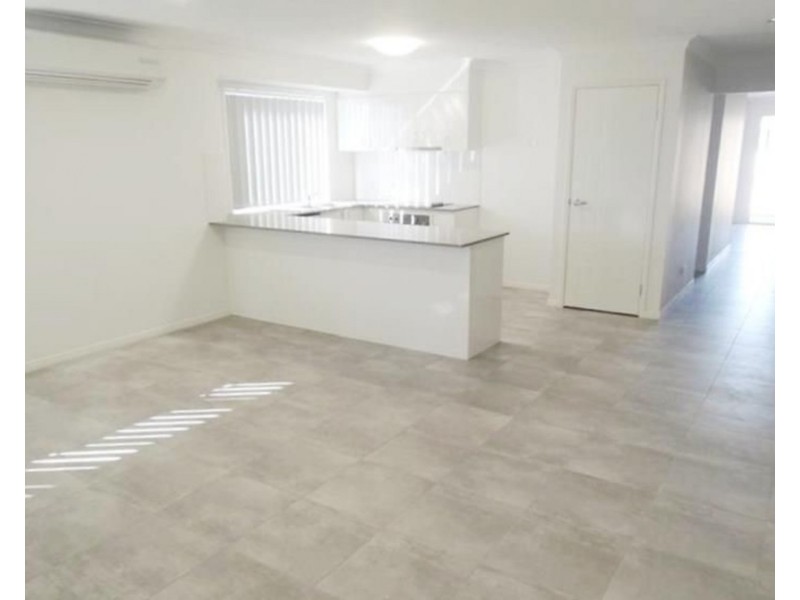 19 John Crescent, Pimpama QLD 4209