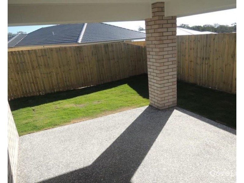 19 John Crescent, Pimpama QLD 4209