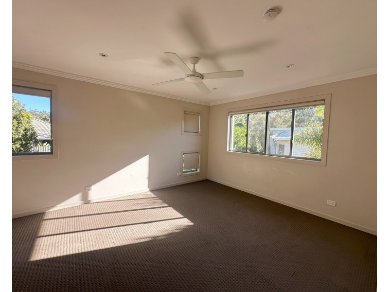 37a Diamantina Circuit, Pacific Pines QLD 4211