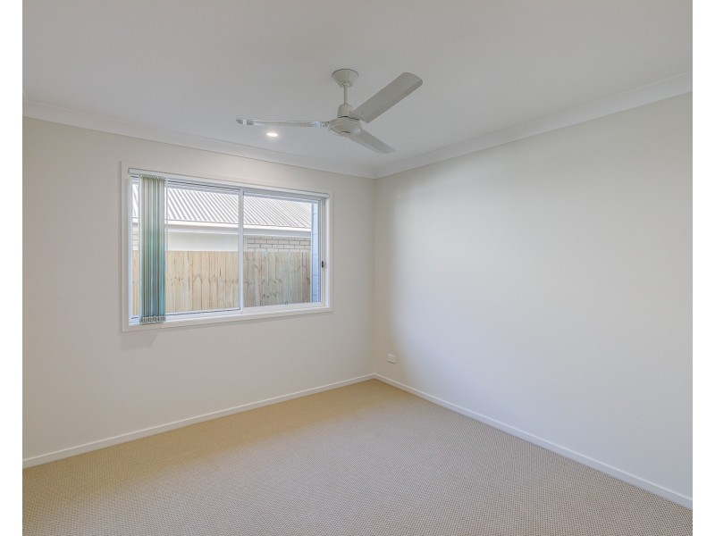 19 Raven Court, Park Ridge QLD 4125