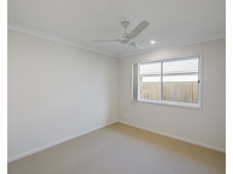 19 Raven Court, Park Ridge QLD 4125