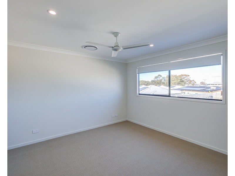 50 Livistona Street, Redland Bay QLD 4165