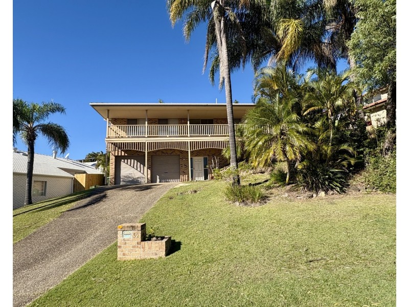 32 Kincaid Drive, Highland Park QLD 4211