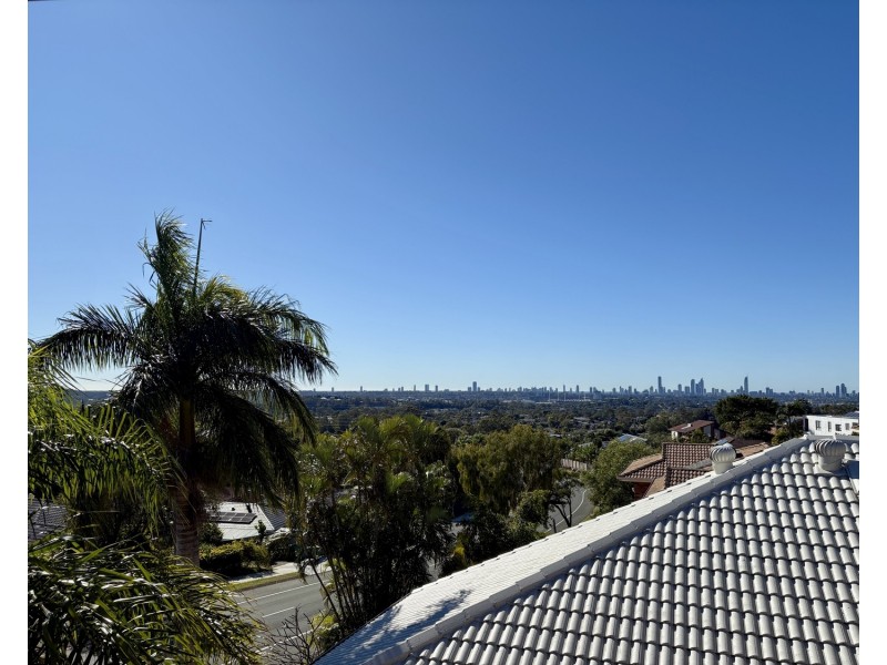 32 Kincaid Drive, Highland Park QLD 4211
