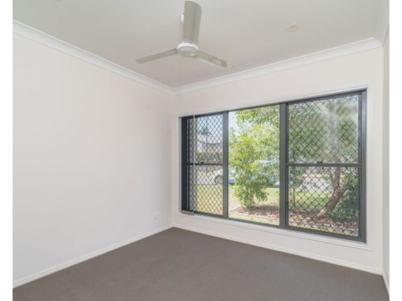 26 View Line Terrace, Hope Island QLD 4212