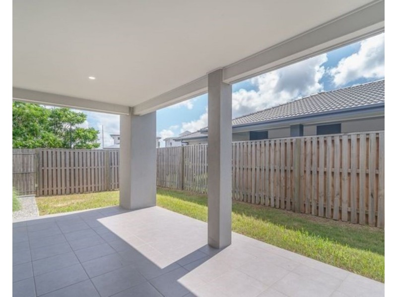 26 View Line Terrace, Hope Island QLD 4212