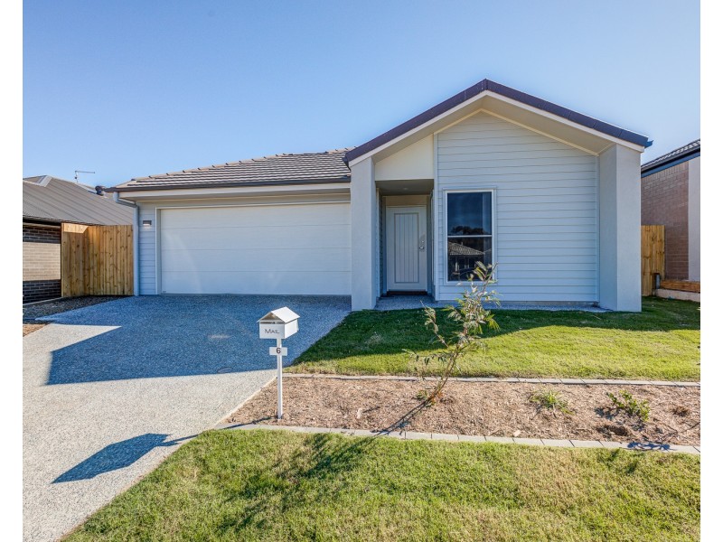 6 Raven Court, Park Ridge QLD 4125