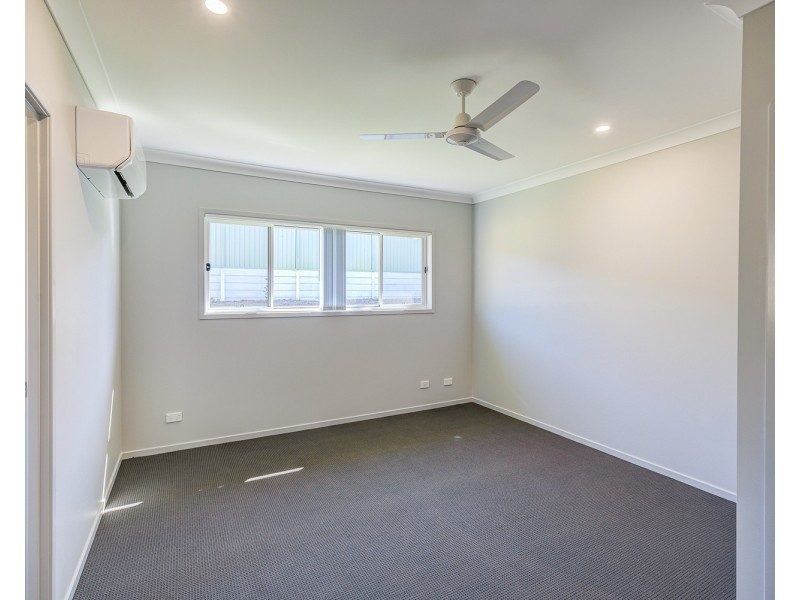 6 Raven Court, Park Ridge QLD 4125