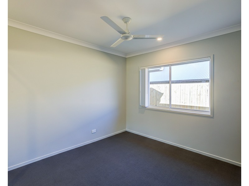 6 Raven Court, Park Ridge QLD 4125