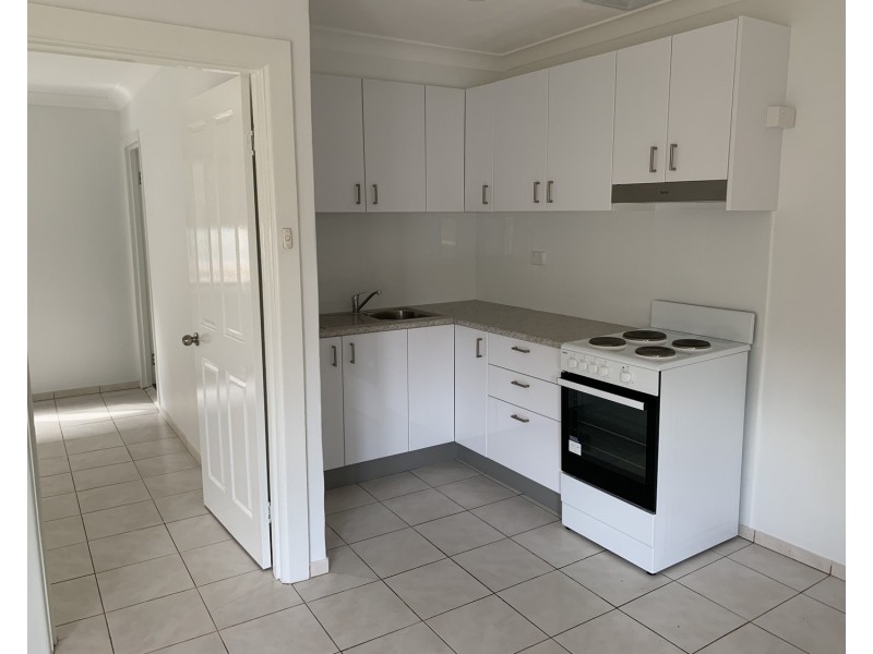 4/5 Little Norman Street, Southport QLD 4215