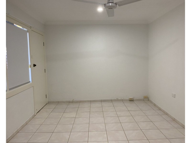 4/5 Little Norman Street, Southport QLD 4215