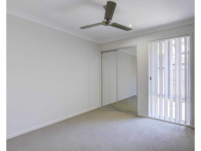 6 Hillsborough Place, Pimpama QLD 4209