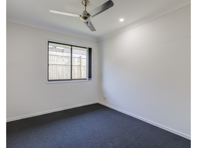 8 Mount Morgan Place, Ormeau QLD 4208