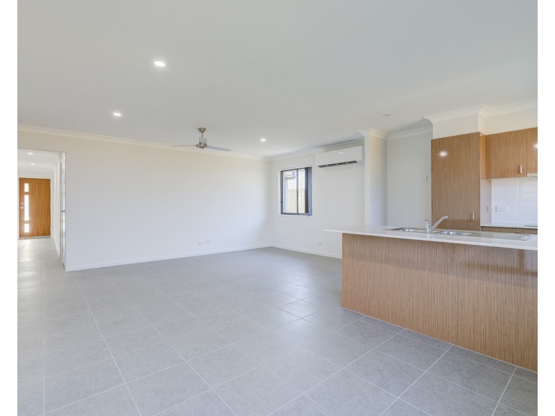 8 Mount Morgan Place, Ormeau QLD 4208