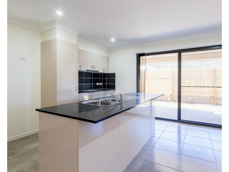 20 Dysart Drive, Holmview QLD 4207