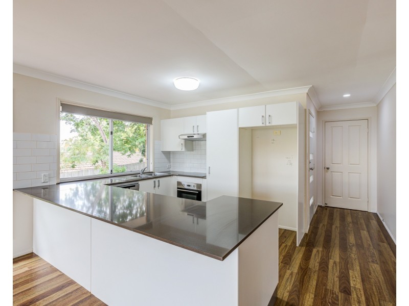1/16 Bathurst Court, Helensvale QLD 4212