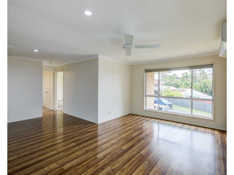 1/16 Bathurst Court, Helensvale QLD 4212