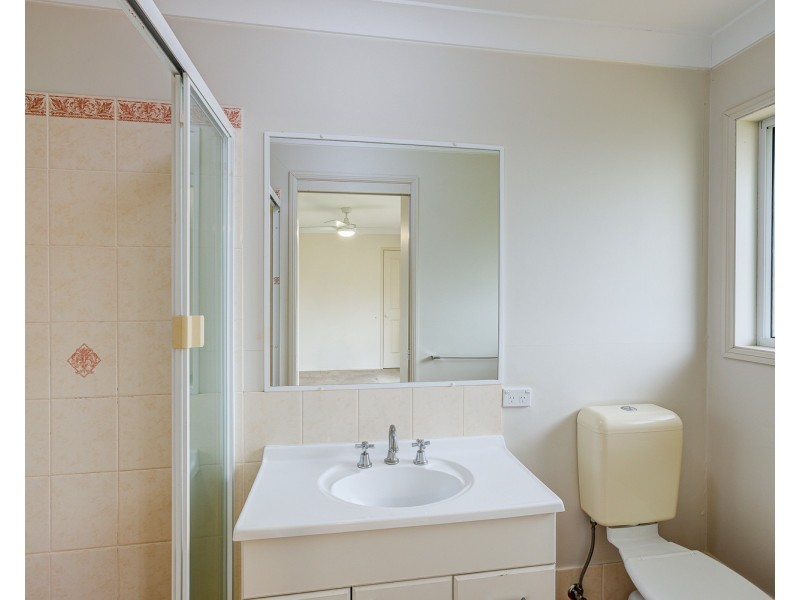1/16 Bathurst Court, Helensvale QLD 4212