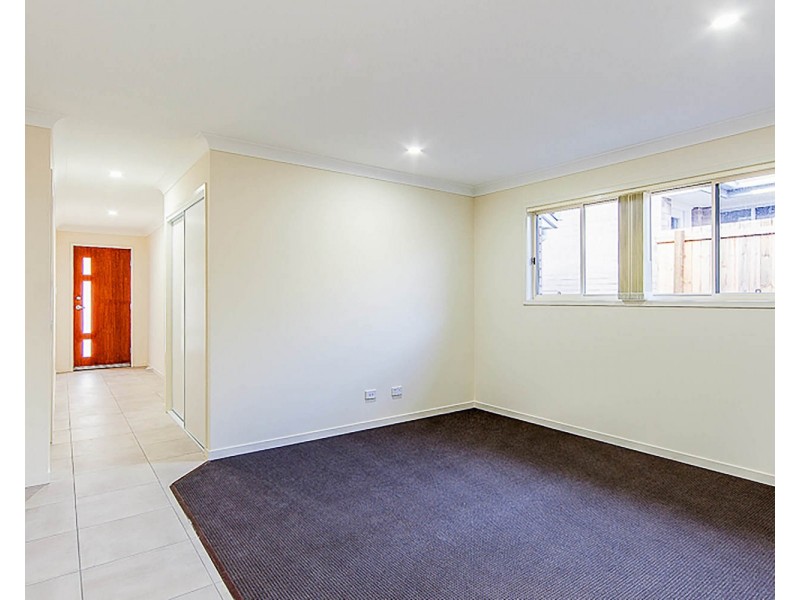 48 Clermont Street, Holmview QLD 4207