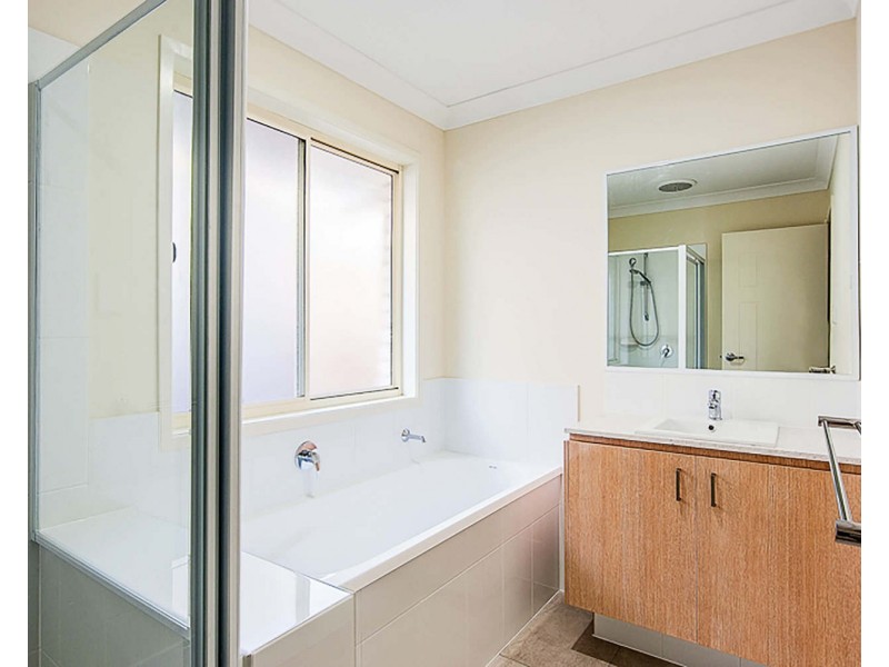 48 Clermont Street, Holmview QLD 4207
