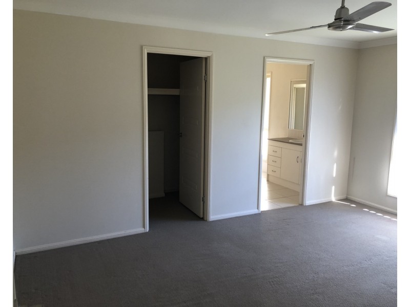 14 Denise Drive, Upper Coomera QLD 4209