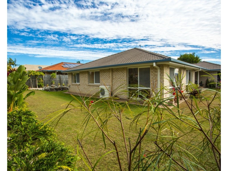 12 Arragan Court, Pacific Pines QLD 4211