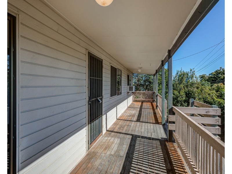 33 Mawarra Street, Kingston QLD 4114