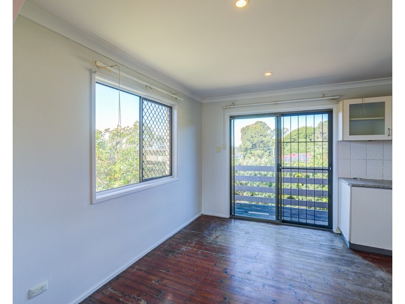 33 Mawarra Street, Kingston QLD 4114