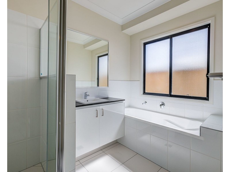 1/5 Merino Street, Park Ridge QLD 4125