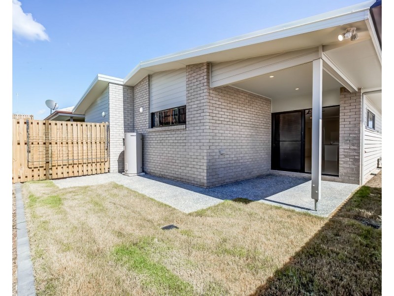 1/5 Merino Street, Park Ridge QLD 4125