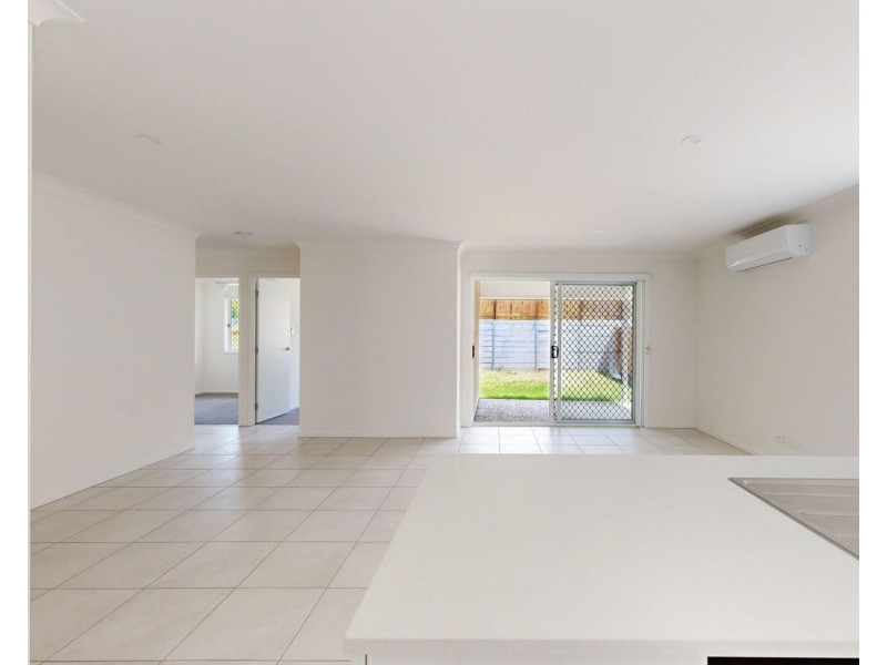 19 Mackenroth Street, Collingwood Park QLD 4301