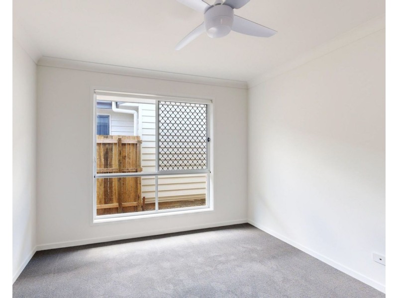 19 Mackenroth Street, Collingwood Park QLD 4301