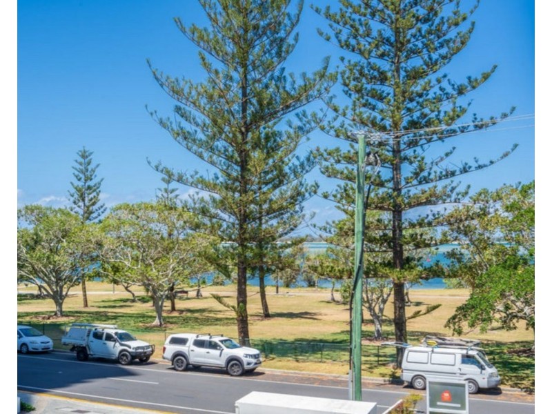 5/228 Marine Parade, Labrador QLD 4215