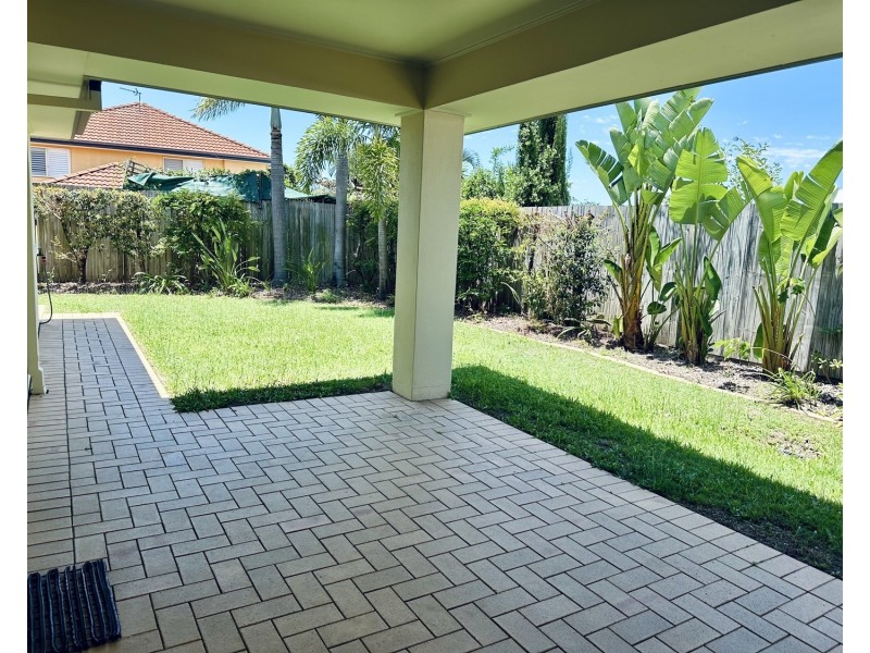 5 Whitewood Place, Molendinar QLD 4214
