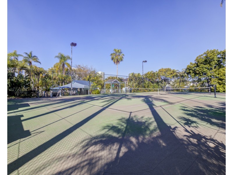 25/75 Morala Avenue, Runaway Bay QLD 4216