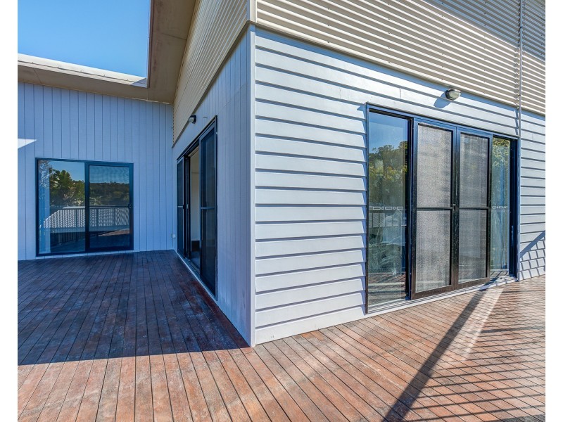 59 Victoria Drive, Pacific Pines QLD 4211