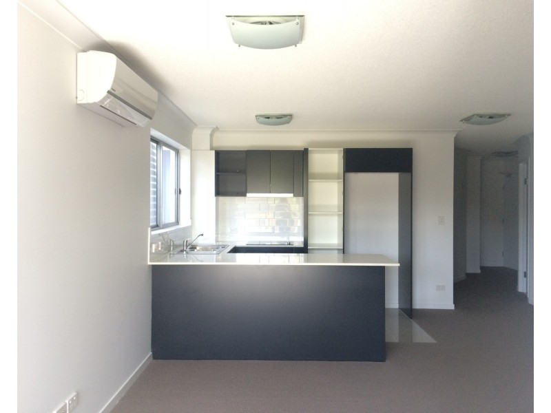 6/14-16 Proud Street, Labrador QLD 4215