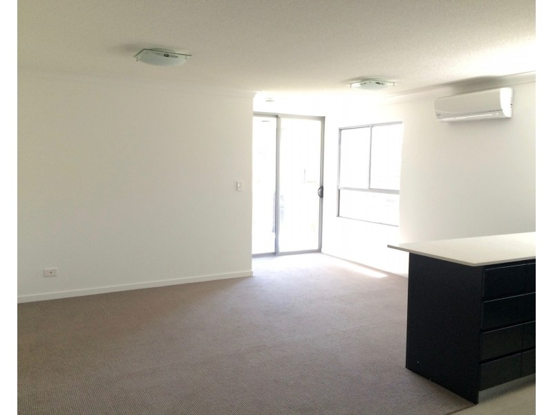 6/14-16 Proud Street, Labrador QLD 4215
