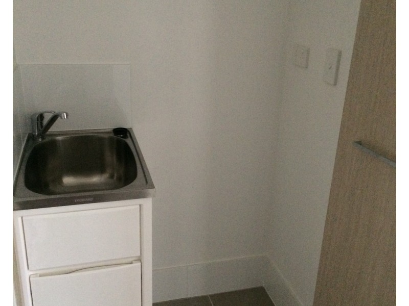 6/14-16 Proud Street, Labrador QLD 4215