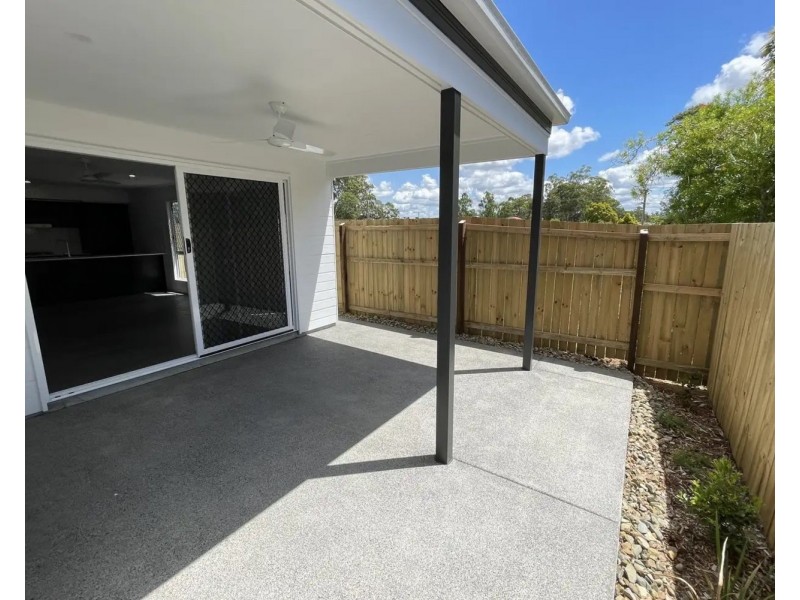 12 Amaroo Street, Morayfield QLD 4506