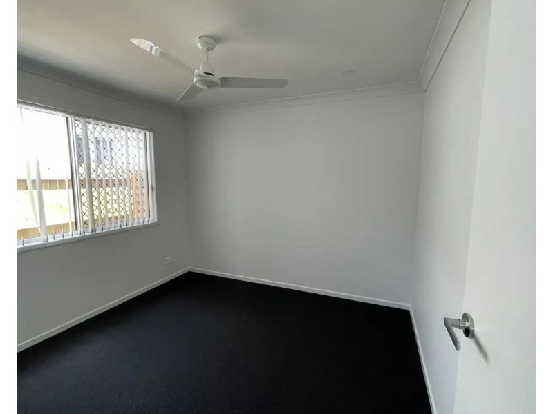 12 Amaroo Street, Morayfield QLD 4506