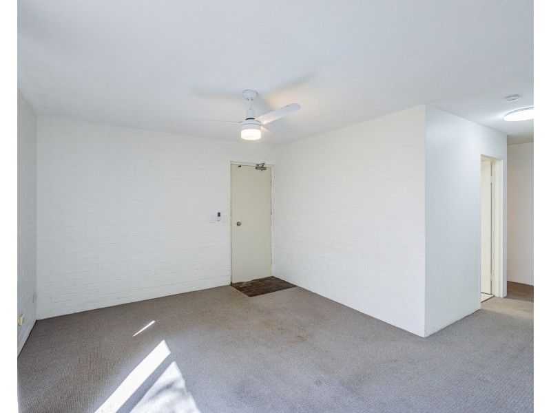 2/45 Australia Avenue, Broadbeach QLD 4218