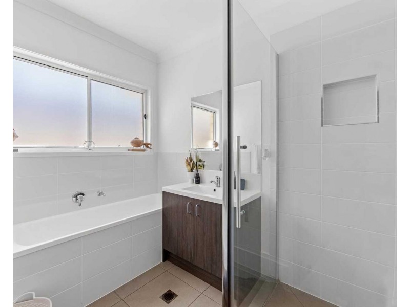 13 Collie Crescent, Ormeau Hills QLD 4208
