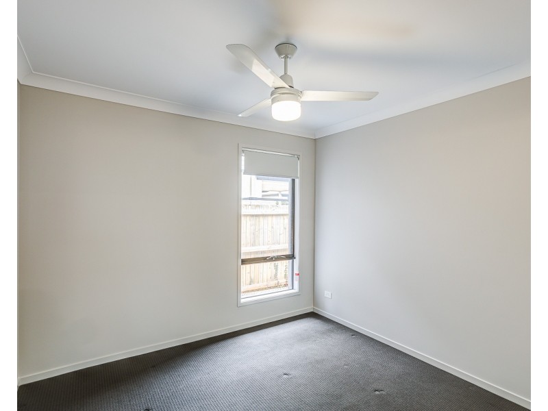 22 Oak Street, Pimpama QLD 4209