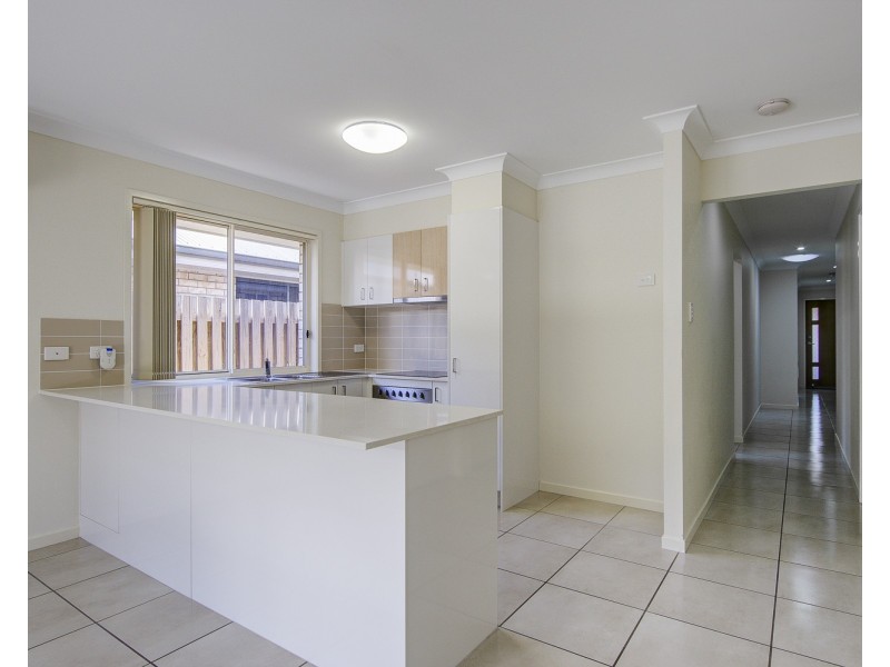 18 Fountain Street, Pimpama QLD 4209