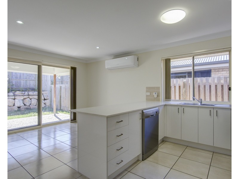 18 Fountain Street, Pimpama QLD 4209