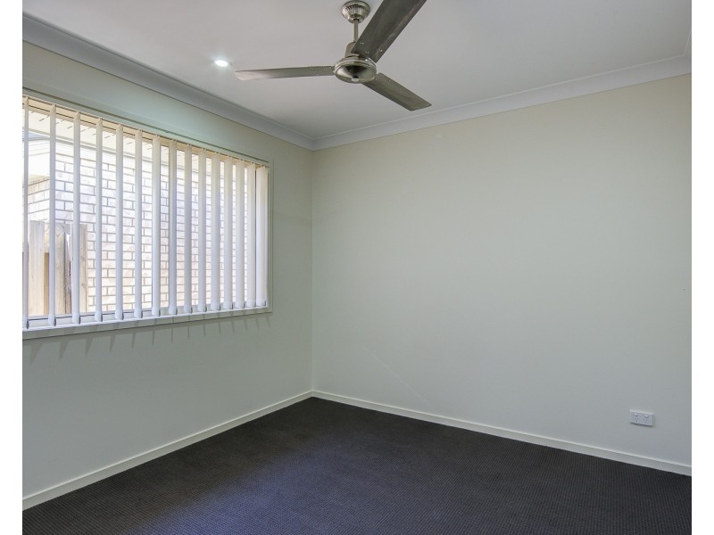 18 Fountain Street, Pimpama QLD 4209