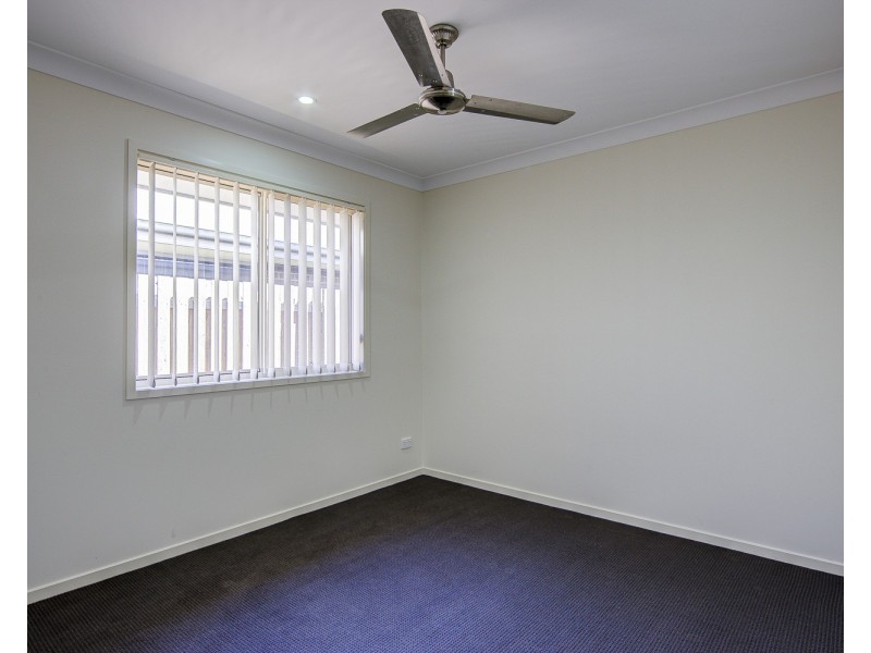 18 Fountain Street, Pimpama QLD 4209